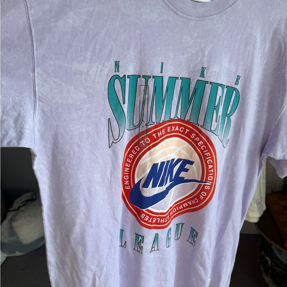 Nike Graphic Tee in Light Purple with Teal and Orange